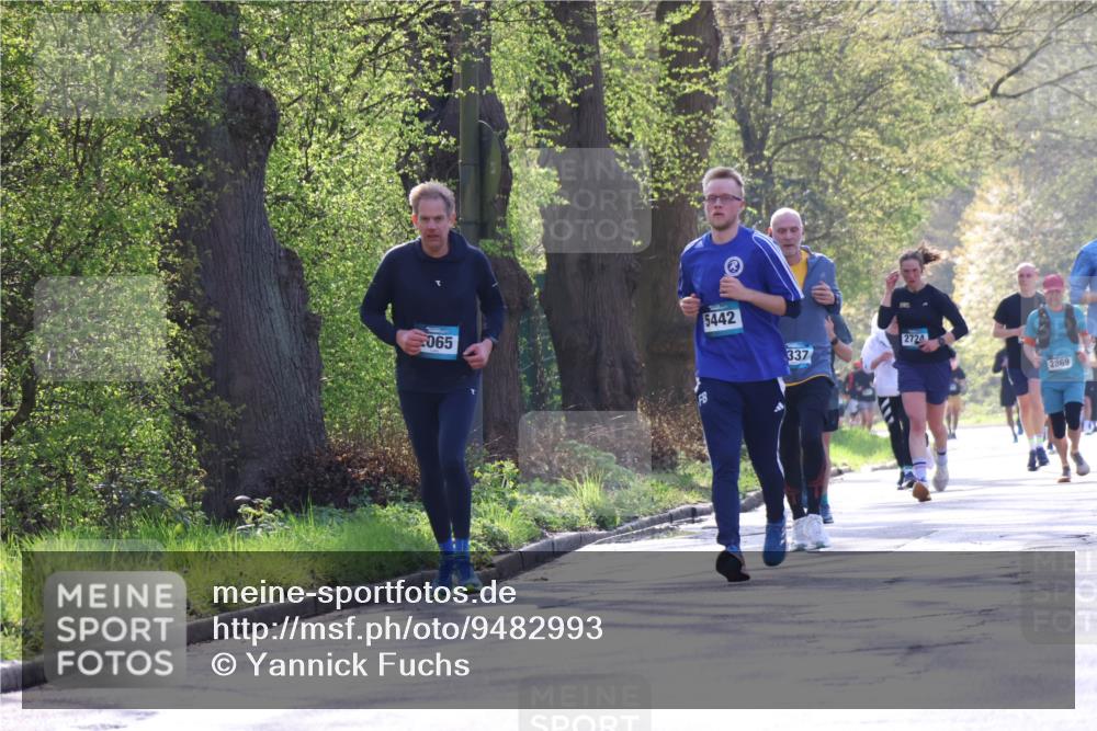 12.04.2026 - 45. Internationalen Wilhelmsburger Insellauf Yannick Fuchs http://msf.ph/oto/9482993 12.04.2026 10:31:40 Laufen 5442, 065, 337, 2724, 2869 meine-sportfotos.de
