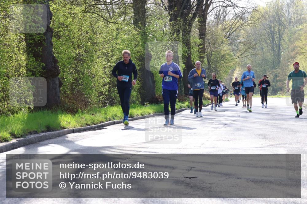 12.04.2026 - 45. Internationalen Wilhelmsburger Insellauf Yannick Fuchs http://msf.ph/oto/9483039 12.04.2026 10:31:44 Laufen 065, 5442, 5337, 2724, 2252, 483 meine-sportfotos.de