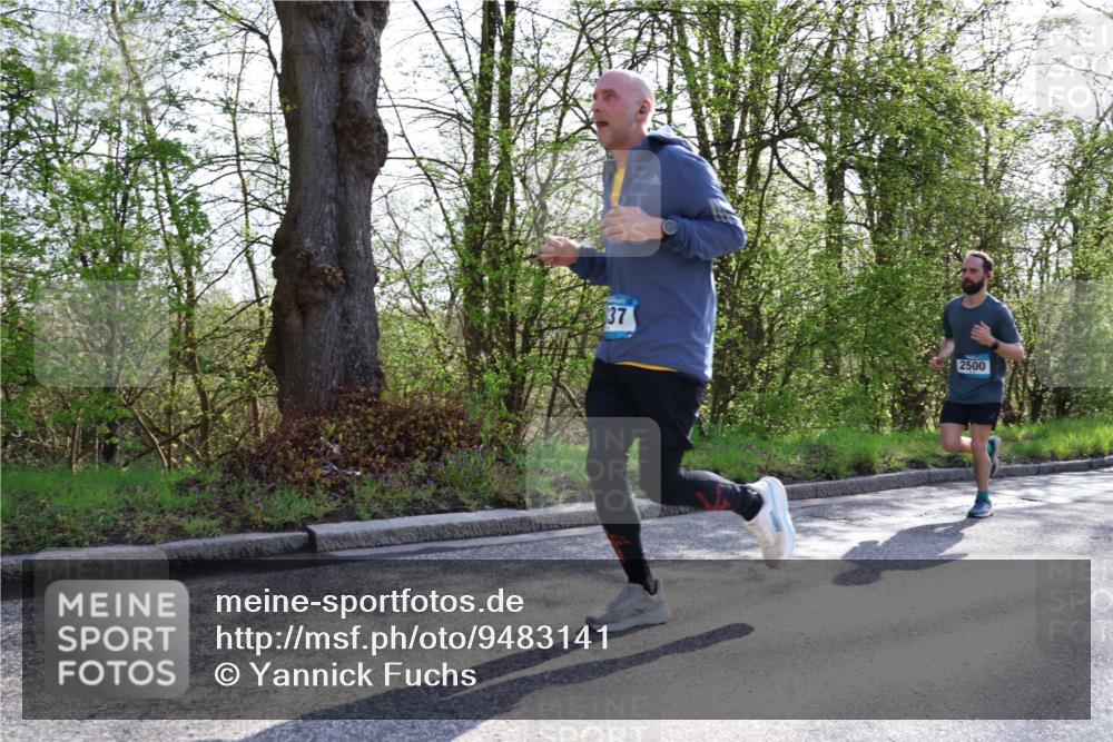 12.04.2026 - 45. Internationalen Wilhelmsburger Insellauf Yannick Fuchs http://msf.ph/oto/9483141 12.04.2026 10:31:53 Laufen 37, 2500 meine-sportfotos.de