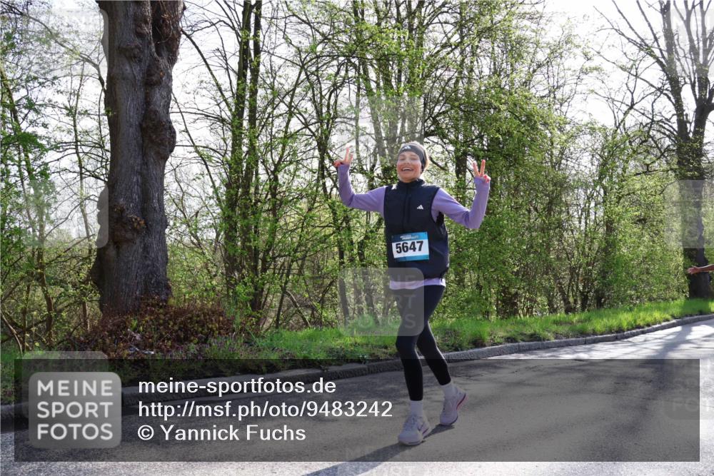 12.04.2026 - 45. Internationalen Wilhelmsburger Insellauf Yannick Fuchs http://msf.ph/oto/9483242 12.04.2026 10:32:01 Laufen 5647 meine-sportfotos.de
