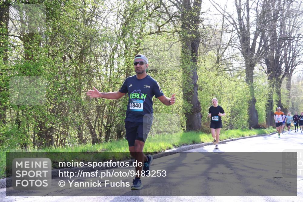 12.04.2026 - 45. Internationalen Wilhelmsburger Insellauf Yannick Fuchs http://msf.ph/oto/9483253 12.04.2026 10:32:02 Laufen 5, 5840, 4349 meine-sportfotos.de
