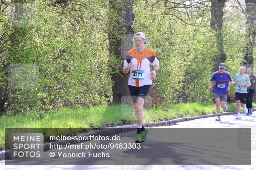 12.04.2026 - 45. Internationalen Wilhelmsburger Insellauf Yannick Fuchs http://msf.ph/oto/9483303 12.04.2026 10:32:08 Laufen 4377, 3086, 2039 meine-sportfotos.de