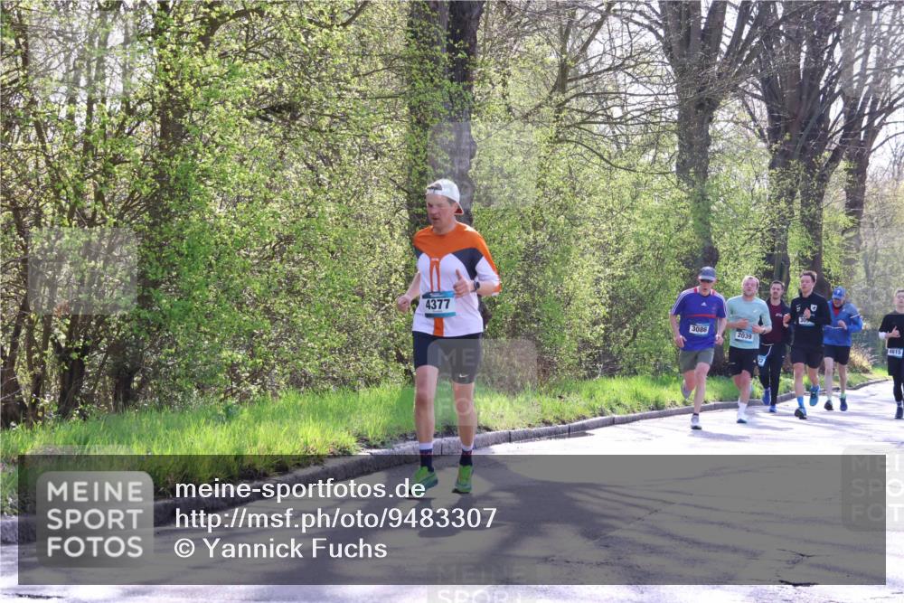 12.04.2026 - 45. Internationalen Wilhelmsburger Insellauf Yannick Fuchs http://msf.ph/oto/9483307 12.04.2026 10:32:08 Laufen 4377, 3086, 2039, 4615 meine-sportfotos.de