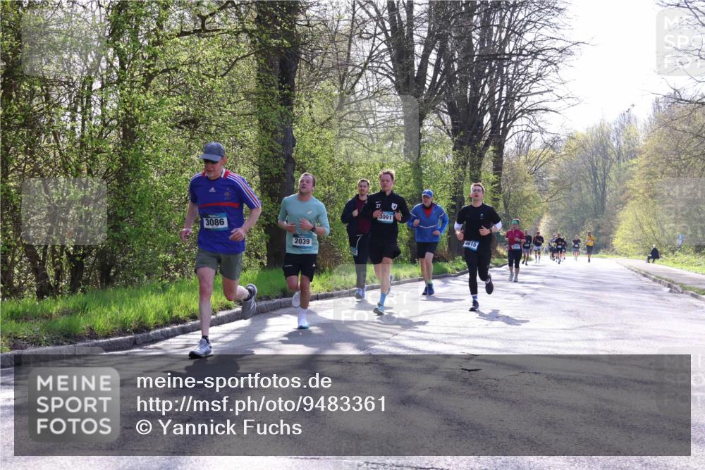 12.04.2026 - 45. Internationalen Wilhelmsburger Insellauf Yannick Fuchs http://msf.ph/oto/9483361 12.04.2026 10:32:12 Laufen 3086, 2039, 3091, 4615 meine-sportfotos.de