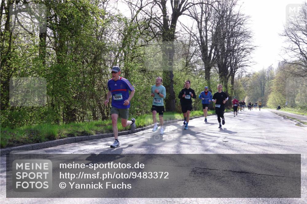 12.04.2026 - 45. Internationalen Wilhelmsburger Insellauf Yannick Fuchs http://msf.ph/oto/9483372 12.04.2026 10:32:13 Laufen 3086, 2039, 3091, 4615 meine-sportfotos.de