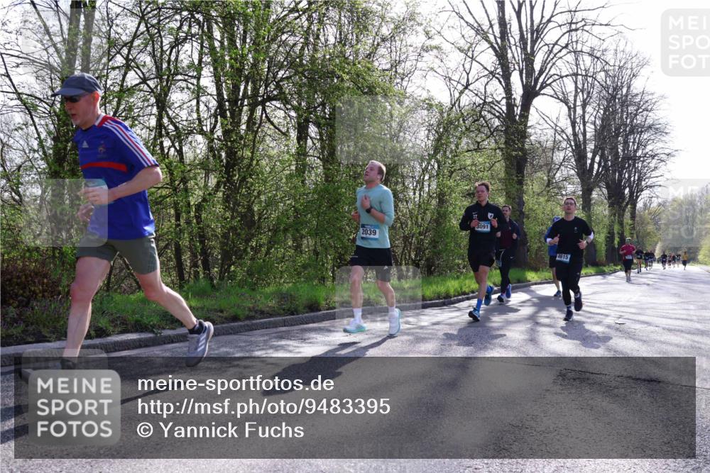 12.04.2026 - 45. Internationalen Wilhelmsburger Insellauf Yannick Fuchs http://msf.ph/oto/9483395 12.04.2026 10:32:14 Laufen 2039, 3091, 4615 meine-sportfotos.de