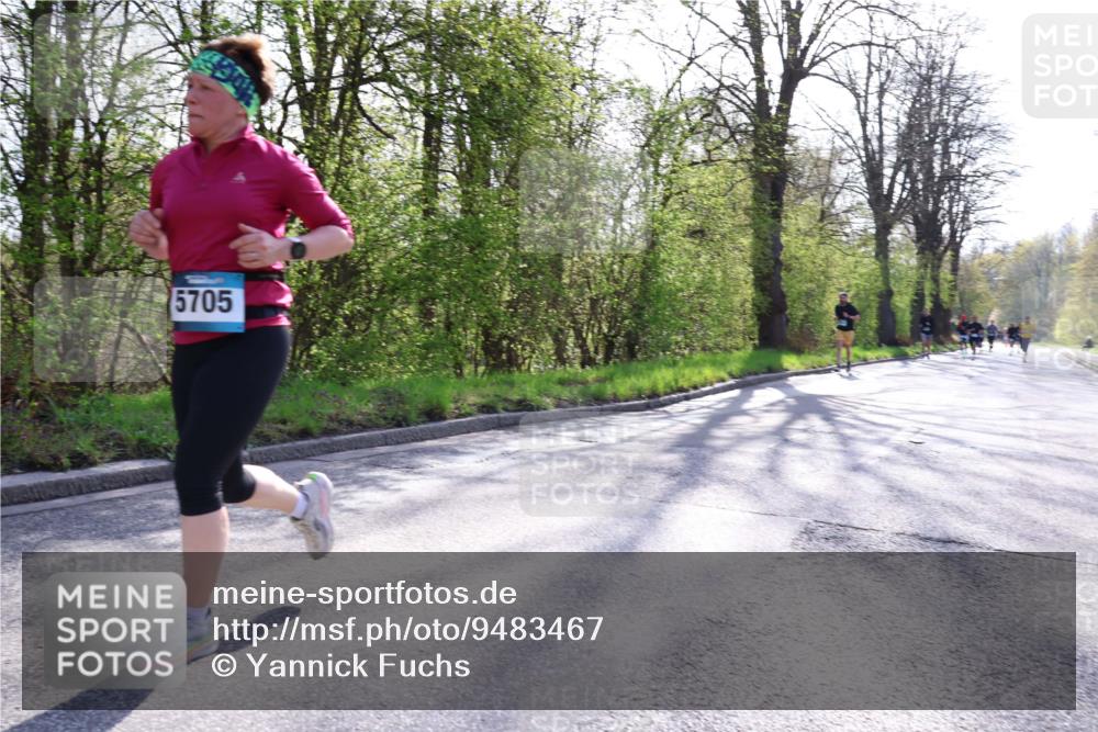 12.04.2026 - 45. Internationalen Wilhelmsburger Insellauf Yannick Fuchs http://msf.ph/oto/9483467 12.04.2026 10:32:21 Laufen 5705 meine-sportfotos.de