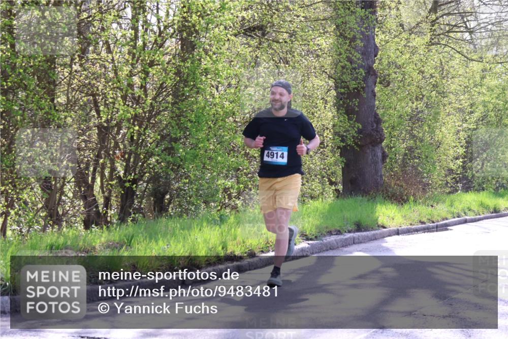 12.04.2026 - 45. Internationalen Wilhelmsburger Insellauf Yannick Fuchs http://msf.ph/oto/9483481 12.04.2026 10:32:24 Laufen 4914 meine-sportfotos.de