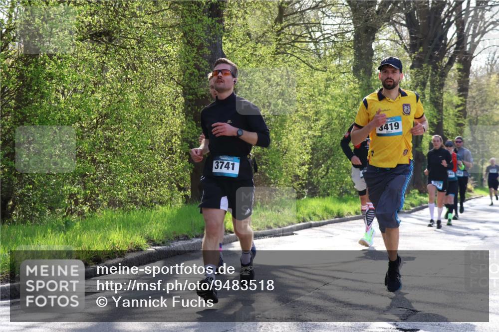 12.04.2026 - 45. Internationalen Wilhelmsburger Insellauf Yannick Fuchs http://msf.ph/oto/9483518 12.04.2026 10:32:29 Laufen 3741, 3419, 179, 940 meine-sportfotos.de