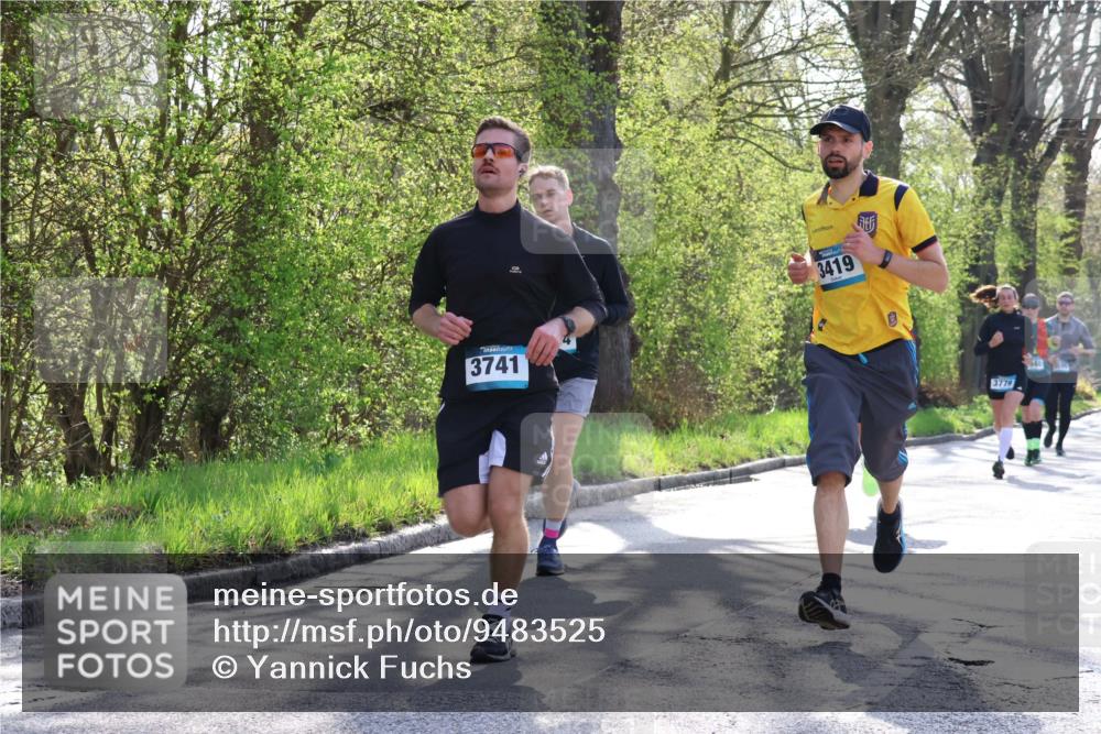 12.04.2026 - 45. Internationalen Wilhelmsburger Insellauf Yannick Fuchs http://msf.ph/oto/9483525 12.04.2026 10:32:29 Laufen 3741, 3419, 3779, 940 meine-sportfotos.de