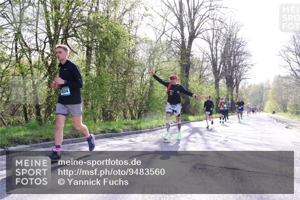 12.04.2026 - 45. Internationalen Wilhelmsburger Insellauf Yannick Fuchs http://msf.ph/oto/9483560 12.04.2026 10:32:32 Laufen 4934, 4829 meine-sportfotos.de
