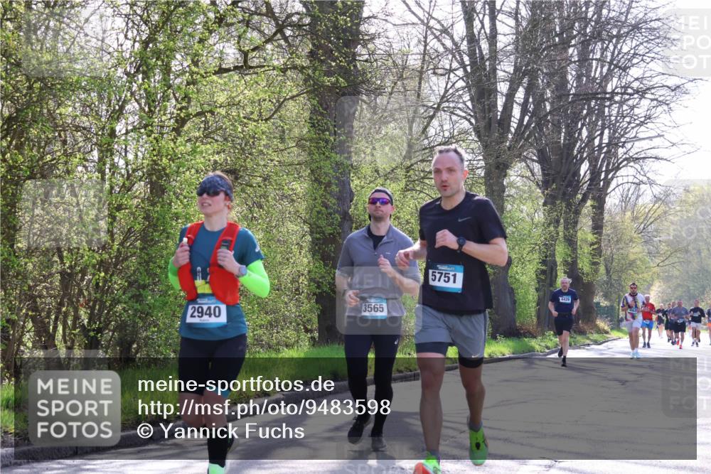 12.04.2026 - 45. Internationalen Wilhelmsburger Insellauf Yannick Fuchs http://msf.ph/oto/9483598 12.04.2026 10:32:35 Laufen 2940, 3565, 5751, 4428 meine-sportfotos.de