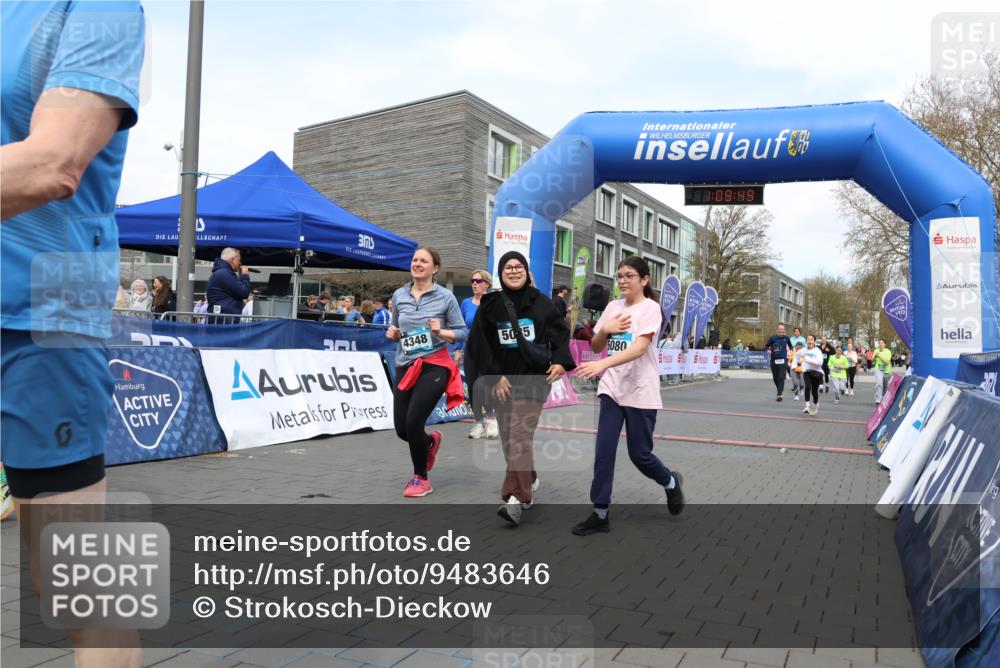 12.04.2026 - 45. Internationalen Wilhelmsburger Insellauf Strokosch-Dieckow http://msf.ph/oto/9483646 12.04.2026 13:22:48 Ziel 5080, 4348, 5085, 3603, 3602, 5092, 2246, 5192, 5171, 3162, 4443 meine-sportfotos.de
