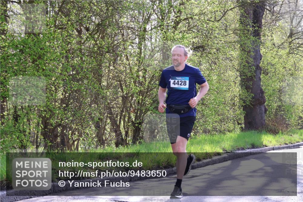 12.04.2026 - 45. Internationalen Wilhelmsburger Insellauf Yannick Fuchs http://msf.ph/oto/9483650 12.04.2026 10:32:41 Laufen 4428 meine-sportfotos.de