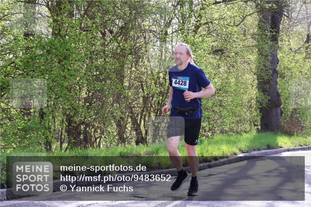 12.04.2026 - 45. Internationalen Wilhelmsburger Insellauf Yannick Fuchs http://msf.ph/oto/9483652 12.04.2026 10:32:42 Laufen 4428 meine-sportfotos.de