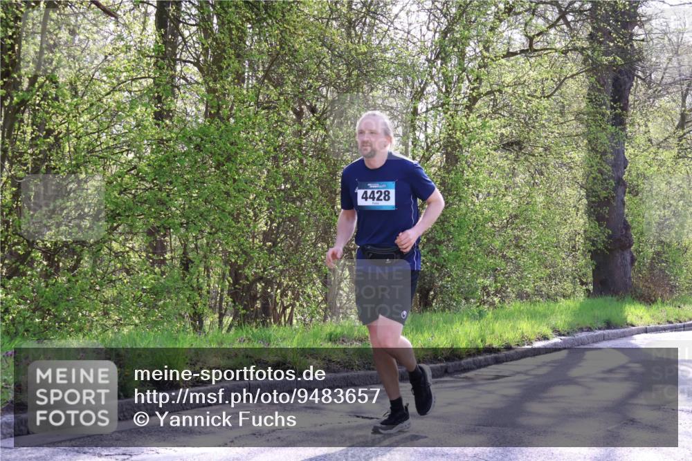 12.04.2026 - 45. Internationalen Wilhelmsburger Insellauf Yannick Fuchs http://msf.ph/oto/9483657 12.04.2026 10:32:42 Laufen 4428 meine-sportfotos.de