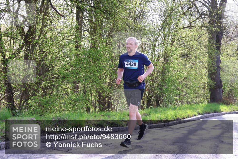 12.04.2026 - 45. Internationalen Wilhelmsburger Insellauf Yannick Fuchs http://msf.ph/oto/9483660 12.04.2026 10:32:42 Laufen 4428 meine-sportfotos.de