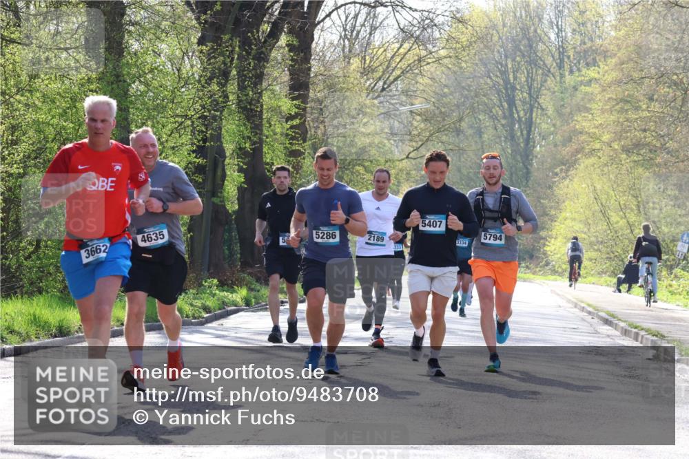 12.04.2026 - 45. Internationalen Wilhelmsburger Insellauf Yannick Fuchs http://msf.ph/oto/9483708 12.04.2026 10:32:47 Laufen 3662, 4635, 5286, 2189, 5407, 3334, 5794 meine-sportfotos.de