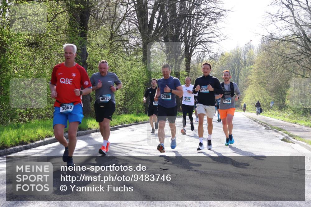 12.04.2026 - 45. Internationalen Wilhelmsburger Insellauf Yannick Fuchs http://msf.ph/oto/9483746 12.04.2026 10:32:49 Laufen 3662, 4635, 569, 5286, 2189, 5407, 5794 meine-sportfotos.de