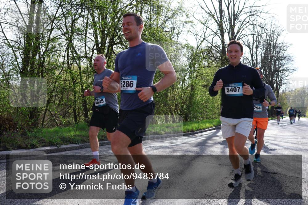 12.04.2026 - 45. Internationalen Wilhelmsburger Insellauf Yannick Fuchs http://msf.ph/oto/9483784 12.04.2026 10:32:51 Laufen 5286, 5407, 4635, 794 meine-sportfotos.de