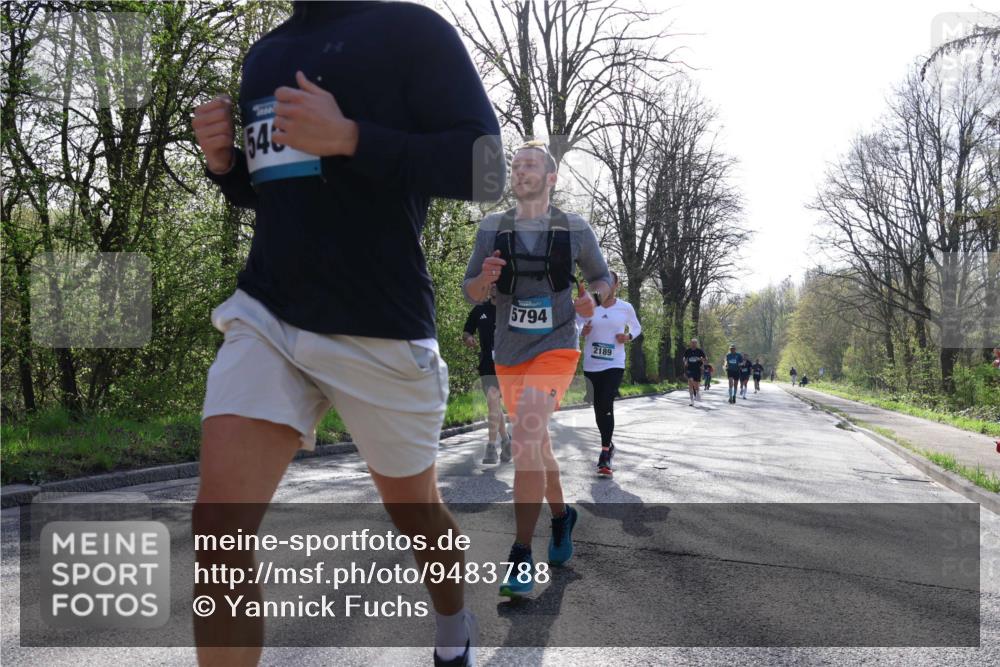 12.04.2026 - 45. Internationalen Wilhelmsburger Insellauf Yannick Fuchs http://msf.ph/oto/9483788 12.04.2026 10:32:52 Laufen 54, 5794, 2189 meine-sportfotos.de