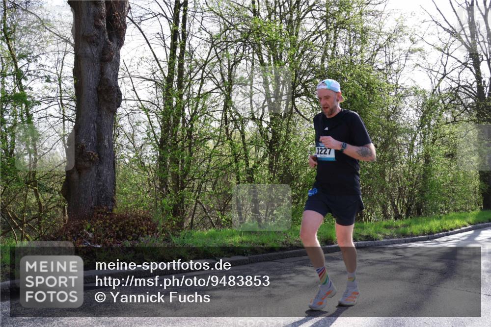 12.04.2026 - 45. Internationalen Wilhelmsburger Insellauf Yannick Fuchs http://msf.ph/oto/9483853 12.04.2026 10:32:58 Laufen 3227 meine-sportfotos.de