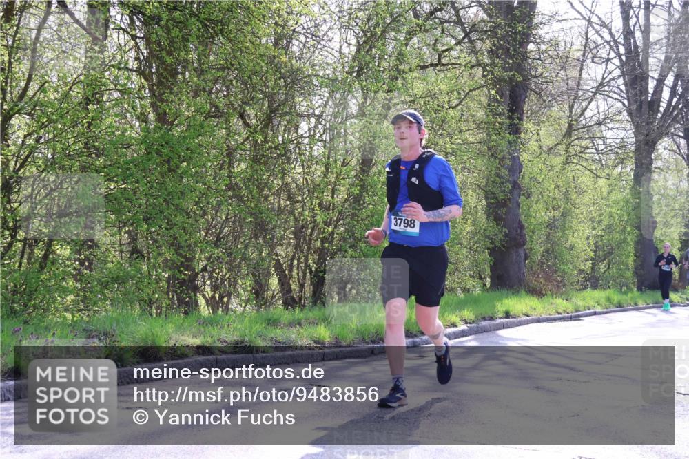 12.04.2026 - 45. Internationalen Wilhelmsburger Insellauf Yannick Fuchs http://msf.ph/oto/9483856 12.04.2026 10:45:43 Laufen 3798 meine-sportfotos.de