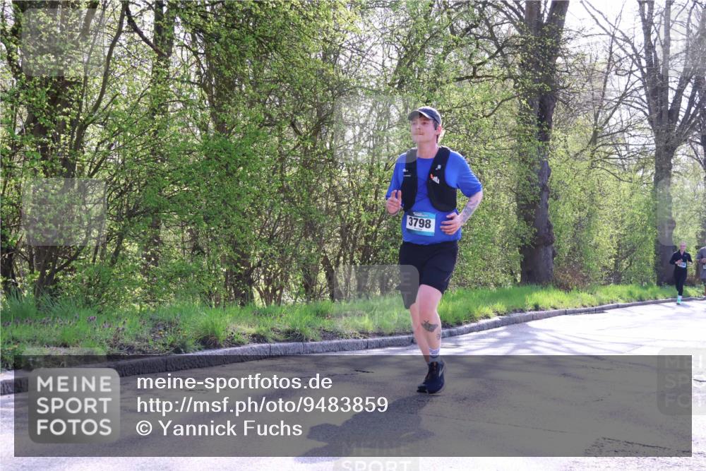 12.04.2026 - 45. Internationalen Wilhelmsburger Insellauf Yannick Fuchs http://msf.ph/oto/9483859 12.04.2026 10:45:43 Laufen 3798 meine-sportfotos.de