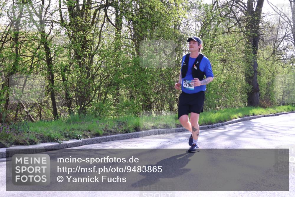 12.04.2026 - 45. Internationalen Wilhelmsburger Insellauf Yannick Fuchs http://msf.ph/oto/9483865 12.04.2026 10:45:43 Laufen 3798 meine-sportfotos.de