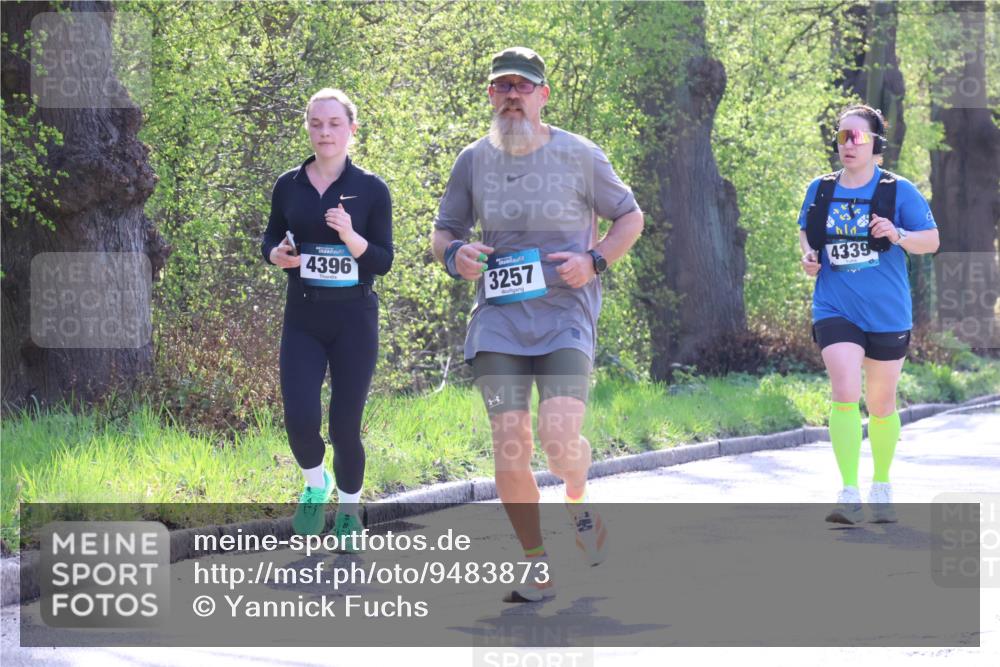 12.04.2026 - 45. Internationalen Wilhelmsburger Insellauf Yannick Fuchs http://msf.ph/oto/9483873 12.04.2026 10:45:46 Laufen 4396, 3257, 4339 meine-sportfotos.de