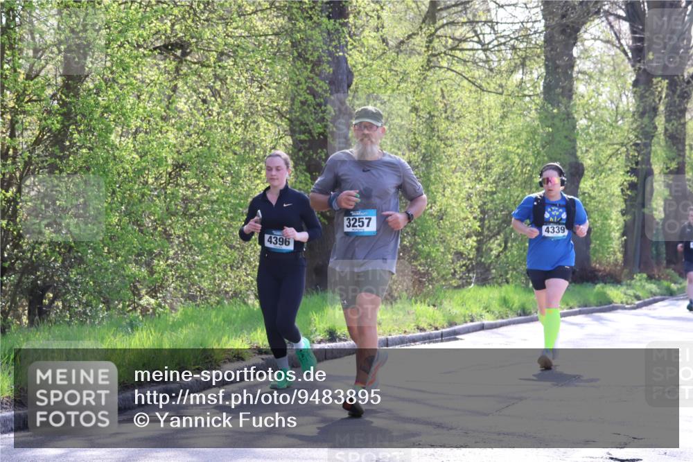 12.04.2026 - 45. Internationalen Wilhelmsburger Insellauf Yannick Fuchs http://msf.ph/oto/9483895 12.04.2026 10:45:48 Laufen 4396, 3257, 4339 meine-sportfotos.de
