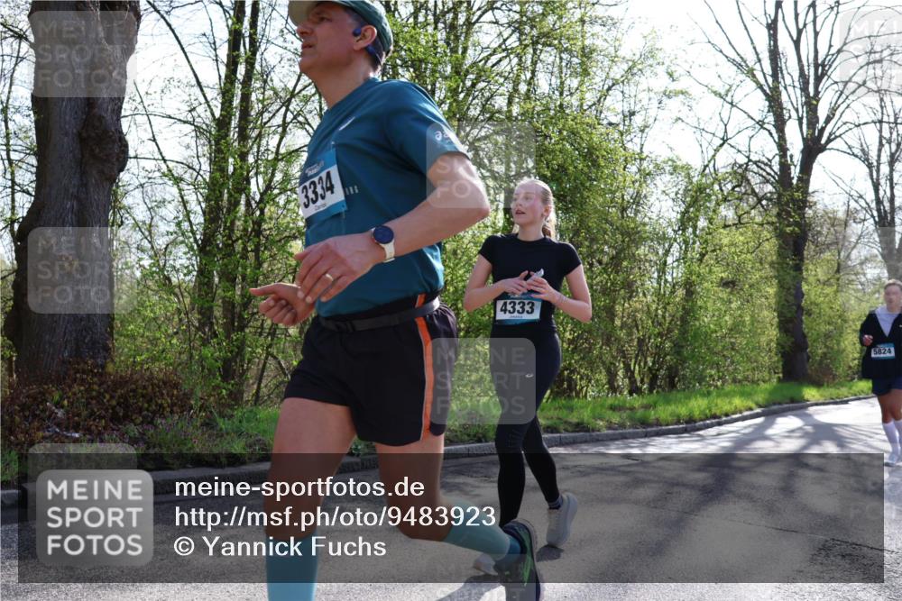 12.04.2026 - 45. Internationalen Wilhelmsburger Insellauf Yannick Fuchs http://msf.ph/oto/9483923 12.04.2026 10:33:00 Laufen 3334, 4333, 5824 meine-sportfotos.de