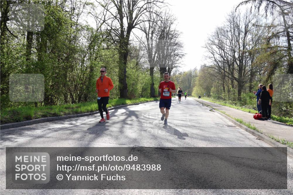 12.04.2026 - 45. Internationalen Wilhelmsburger Insellauf Yannick Fuchs http://msf.ph/oto/9483988 12.04.2026 10:33:08 Laufen 2073 meine-sportfotos.de