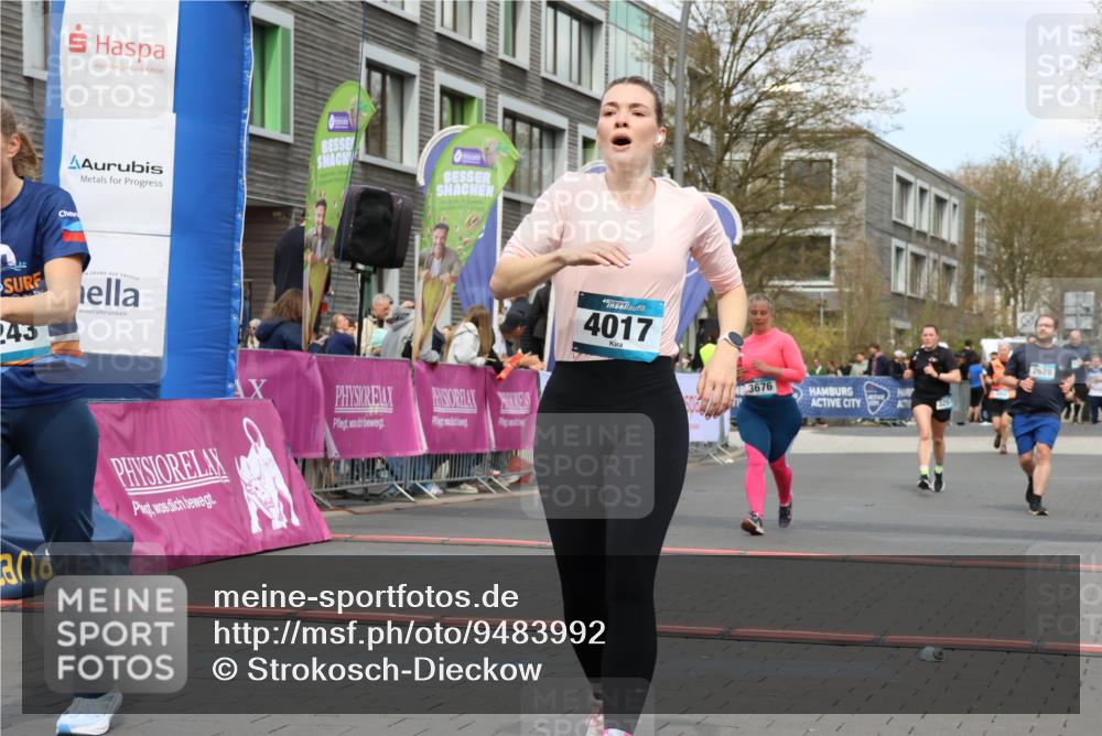 12.04.2026 - 45. Internationalen Wilhelmsburger Insellauf Strokosch-Dieckow http://msf.ph/oto/9483992 12.04.2026 13:22:12 Ziel 4017, 3676, 2628, 3251 meine-sportfotos.de