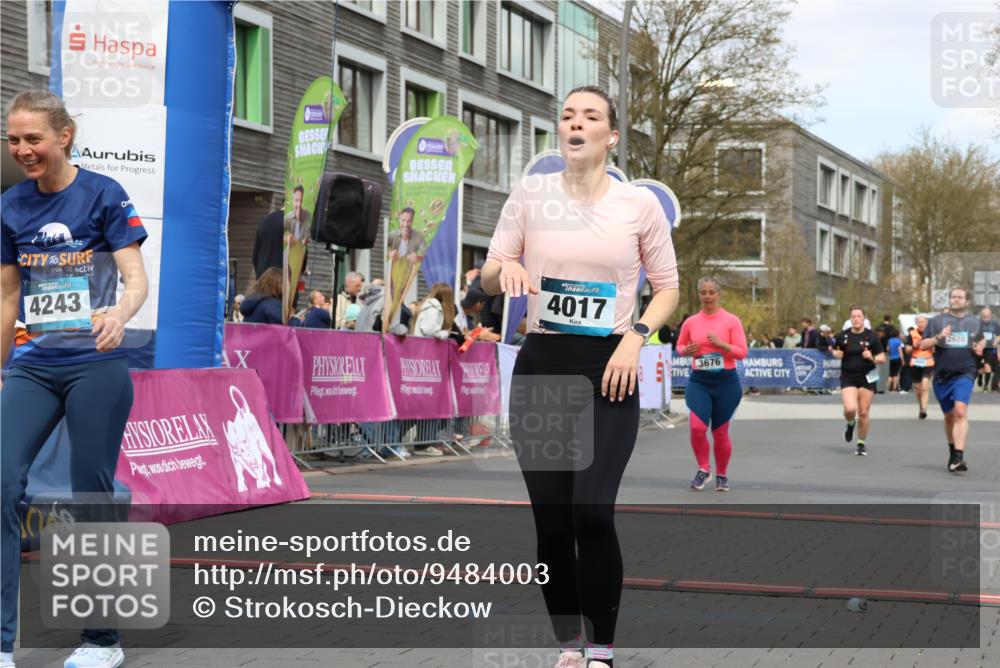 12.04.2026 - 45. Internationalen Wilhelmsburger Insellauf Strokosch-Dieckow http://msf.ph/oto/9484003 12.04.2026 13:22:12 Ziel 4017, 3676, 2628, 3251 meine-sportfotos.de