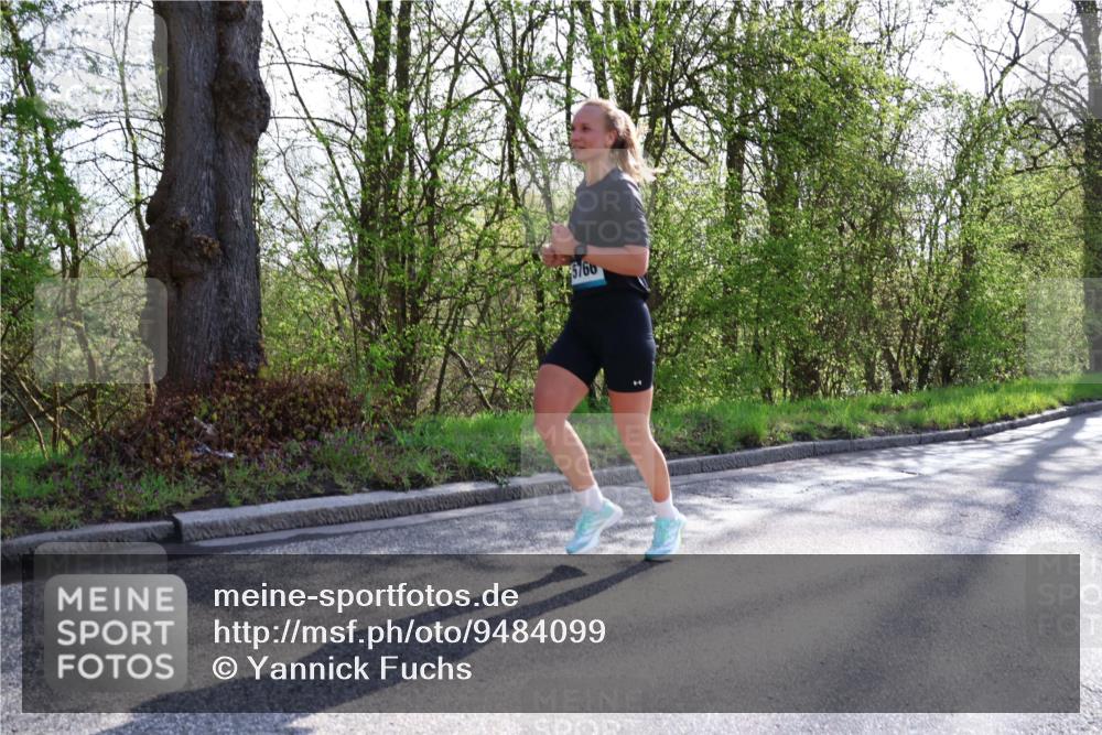 12.04.2026 - 45. Internationalen Wilhelmsburger Insellauf Yannick Fuchs http://msf.ph/oto/9484099 12.04.2026 10:33:16 Laufen 5766 meine-sportfotos.de