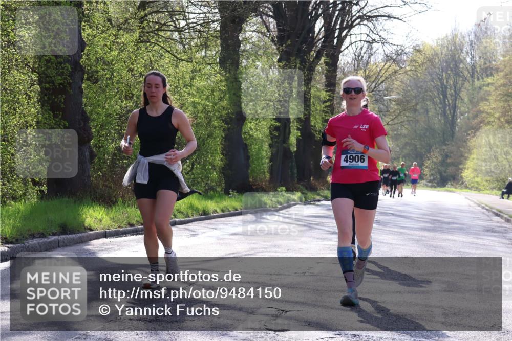 12.04.2026 - 45. Internationalen Wilhelmsburger Insellauf Yannick Fuchs http://msf.ph/oto/9484150 12.04.2026 10:33:27 Laufen 4906 meine-sportfotos.de