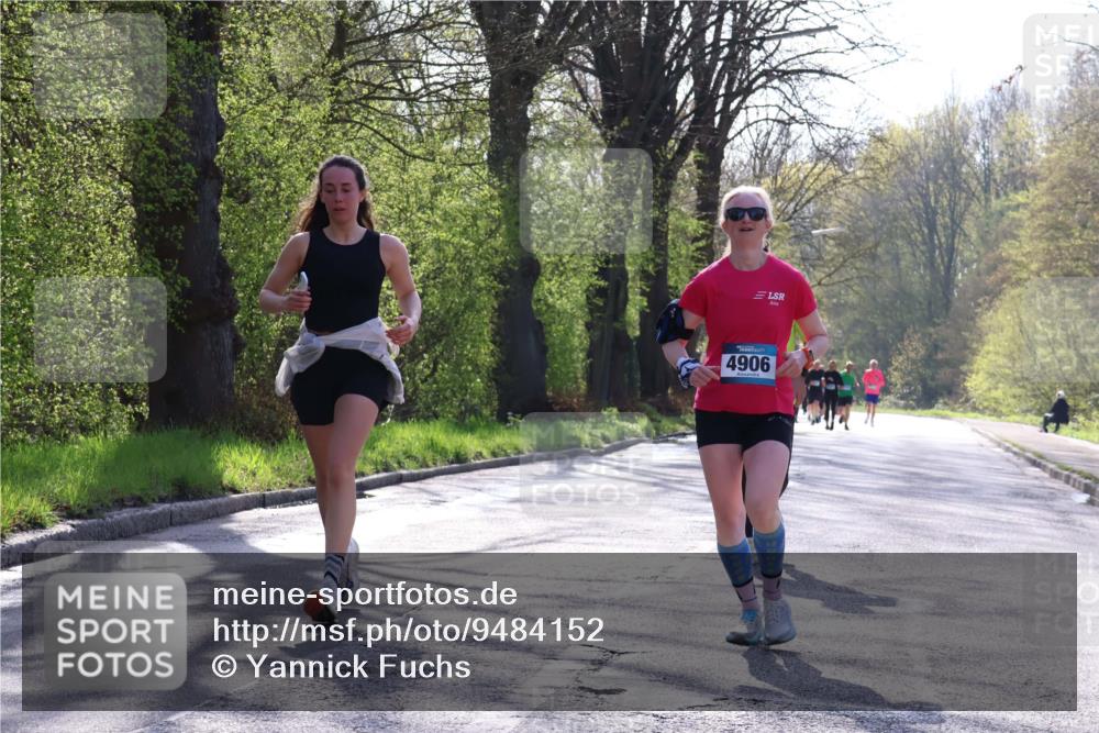 12.04.2026 - 45. Internationalen Wilhelmsburger Insellauf Yannick Fuchs http://msf.ph/oto/9484152 12.04.2026 10:33:27 Laufen 4906 meine-sportfotos.de