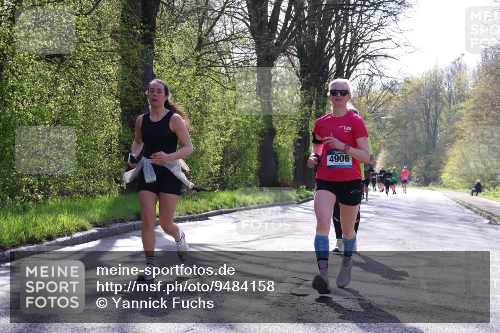 12.04.2026 - 45. Internationalen Wilhelmsburger Insellauf Yannick Fuchs http://msf.ph/oto/9484158 12.04.2026 10:33:27 Laufen 4906 meine-sportfotos.de