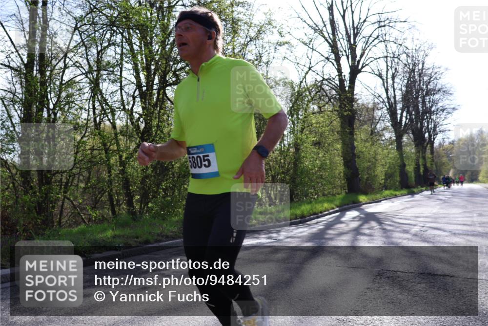 12.04.2026 - 45. Internationalen Wilhelmsburger Insellauf Yannick Fuchs http://msf.ph/oto/9484251 12.04.2026 10:33:31 Laufen 5805 meine-sportfotos.de