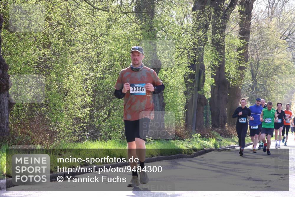 12.04.2026 - 45. Internationalen Wilhelmsburger Insellauf Yannick Fuchs http://msf.ph/oto/9484300 12.04.2026 10:33:35 Laufen 3356, 181063, 5341, 4739, 10, 2460 meine-sportfotos.de