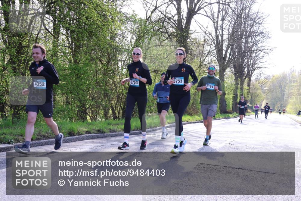 12.04.2026 - 45. Internationalen Wilhelmsburger Insellauf Yannick Fuchs http://msf.ph/oto/9484403 12.04.2026 10:45:59 Laufen 38, 26, 3753, 3754, 2164, 4352 meine-sportfotos.de