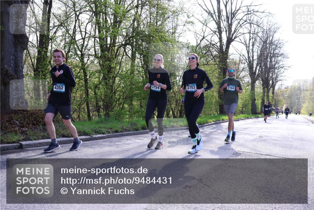 12.04.2026 - 45. Internationalen Wilhelmsburger Insellauf Yannick Fuchs http://msf.ph/oto/9484431 12.04.2026 10:46:00 Laufen 3754, 4352, 26, 3753, 2164 meine-sportfotos.de