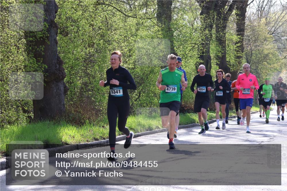 12.04.2026 - 45. Internationalen Wilhelmsburger Insellauf Yannick Fuchs http://msf.ph/oto/9484455 12.04.2026 10:33:43 Laufen 4739, 3054, 5341, 3173, 2810, 4758 meine-sportfotos.de