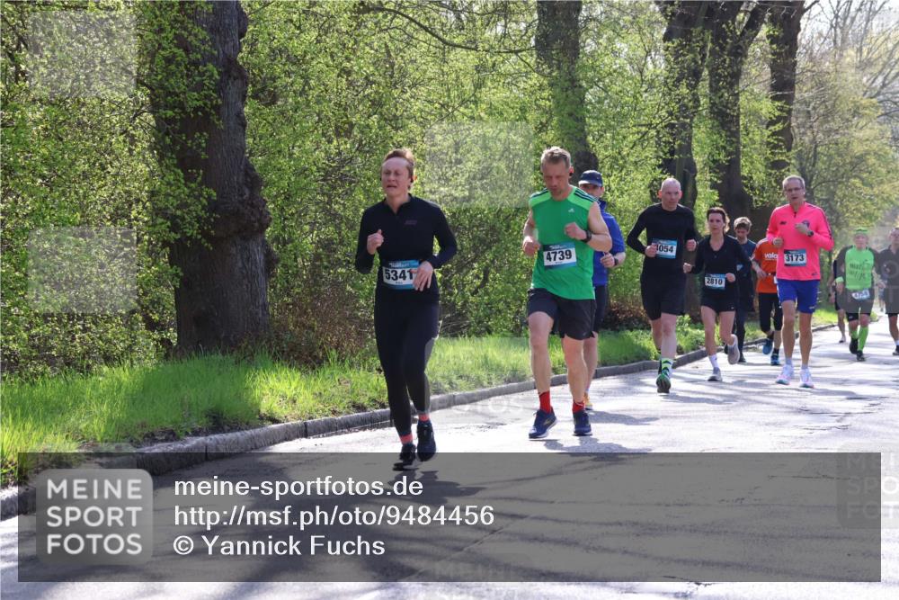 12.04.2026 - 45. Internationalen Wilhelmsburger Insellauf Yannick Fuchs http://msf.ph/oto/9484456 12.04.2026 10:33:43 Laufen 4739, 5341, 054, 2810, 3173, 4758 meine-sportfotos.de
