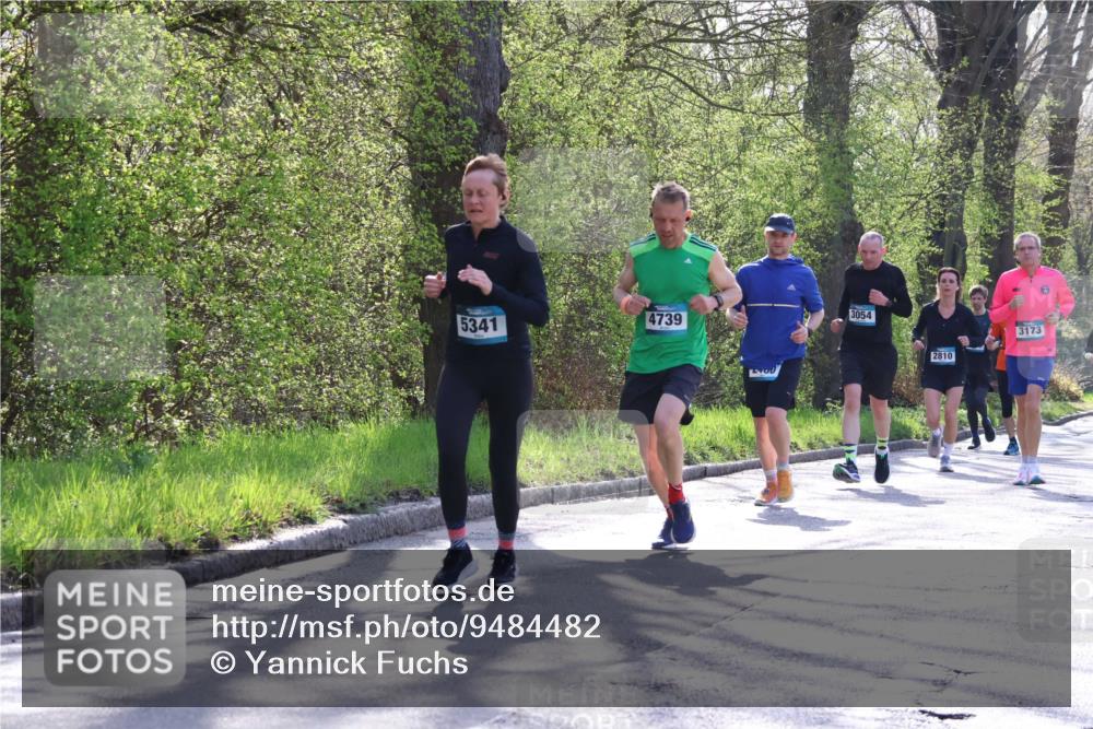 12.04.2026 - 45. Internationalen Wilhelmsburger Insellauf Yannick Fuchs http://msf.ph/oto/9484482 12.04.2026 10:33:44 Laufen 5341, 4739, 2100, 3054, 2810, 3173 meine-sportfotos.de