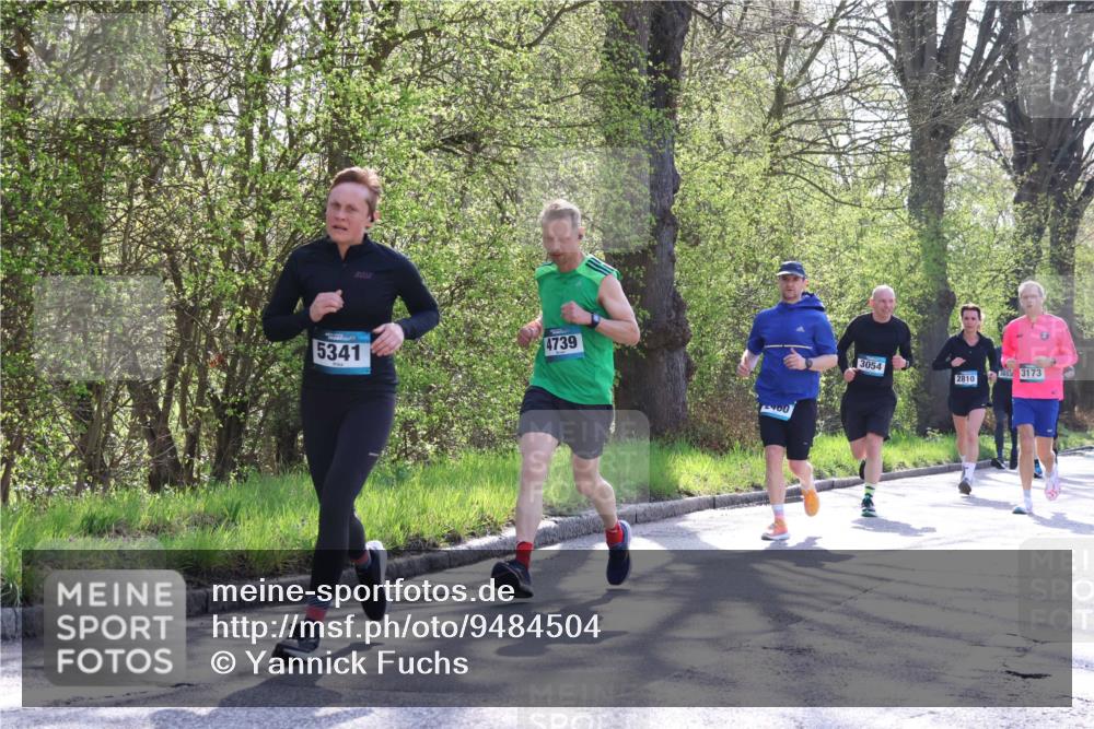 12.04.2026 - 45. Internationalen Wilhelmsburger Insellauf Yannick Fuchs http://msf.ph/oto/9484504 12.04.2026 10:33:45 Laufen 5341, 4739, 3054, 2810, 53173 meine-sportfotos.de