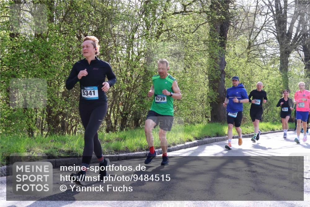 12.04.2026 - 45. Internationalen Wilhelmsburger Insellauf Yannick Fuchs http://msf.ph/oto/9484515 12.04.2026 10:33:46 Laufen 5341, 4739, 2460, 054, 2810, 3173 meine-sportfotos.de
