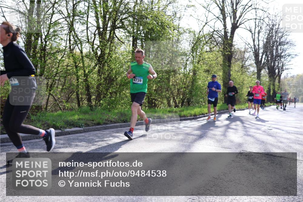 12.04.2026 - 45. Internationalen Wilhelmsburger Insellauf Yannick Fuchs http://msf.ph/oto/9484538 12.04.2026 10:33:47 Laufen 4739 meine-sportfotos.de