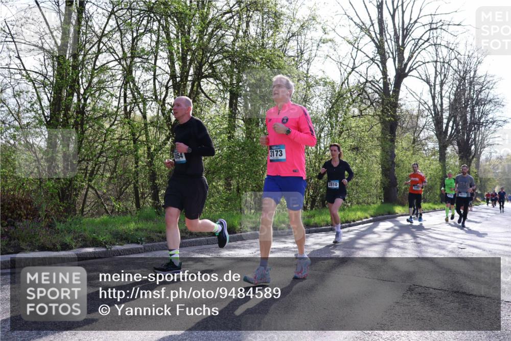 12.04.2026 - 45. Internationalen Wilhelmsburger Insellauf Yannick Fuchs http://msf.ph/oto/9484589 12.04.2026 10:33:50 Laufen 054, 3173, 2810, 4754, 4815 meine-sportfotos.de